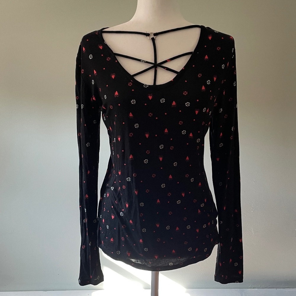 🆕 Black Flower and Heart Long Sleeve Top w/ Strappy Neck Design - Size M
